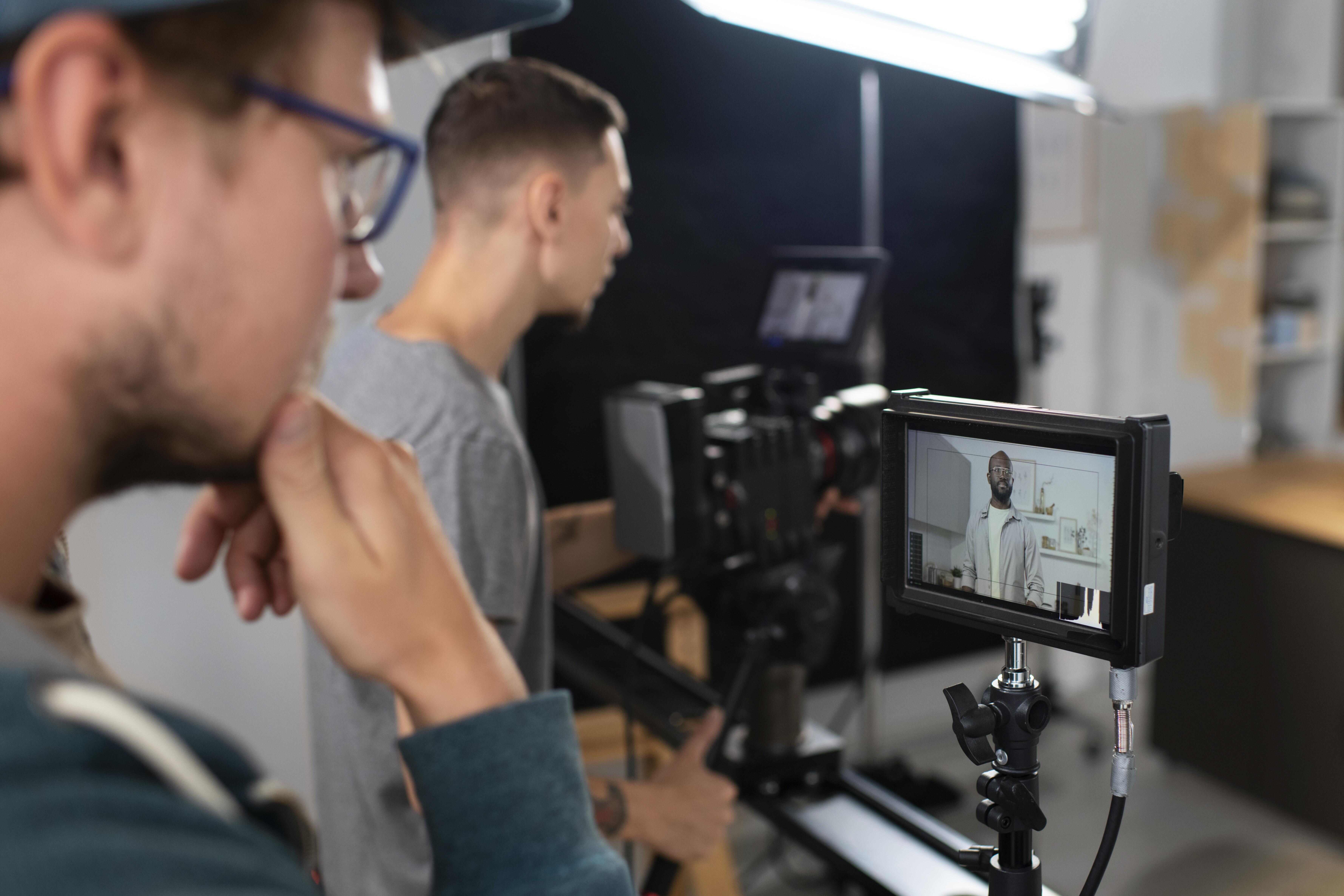 Студийные технологии: искусство съемки и монтажа