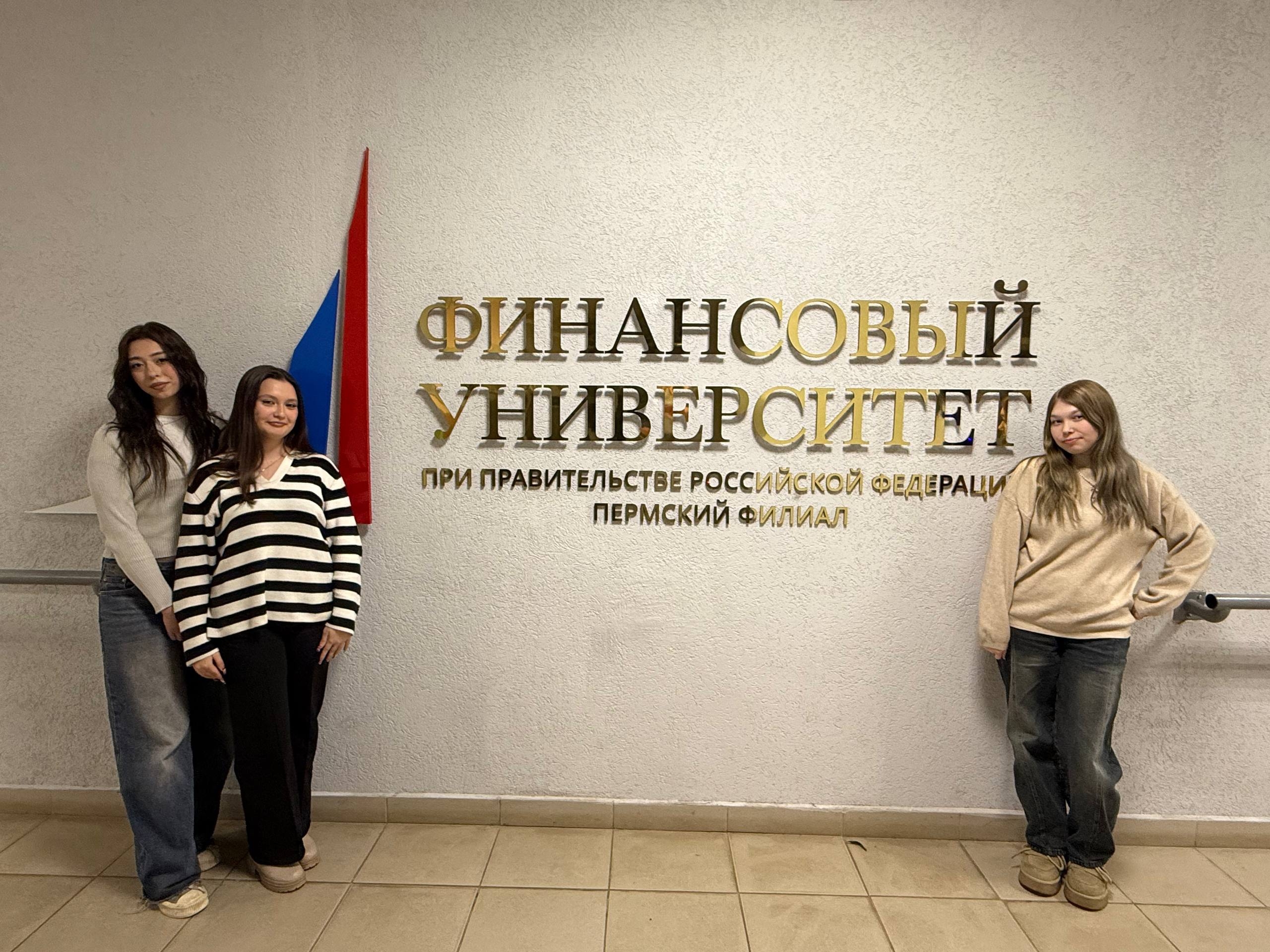 Когда в аудиторию возвращаются не студенты, а коллеги. Самые тёплые встречи!