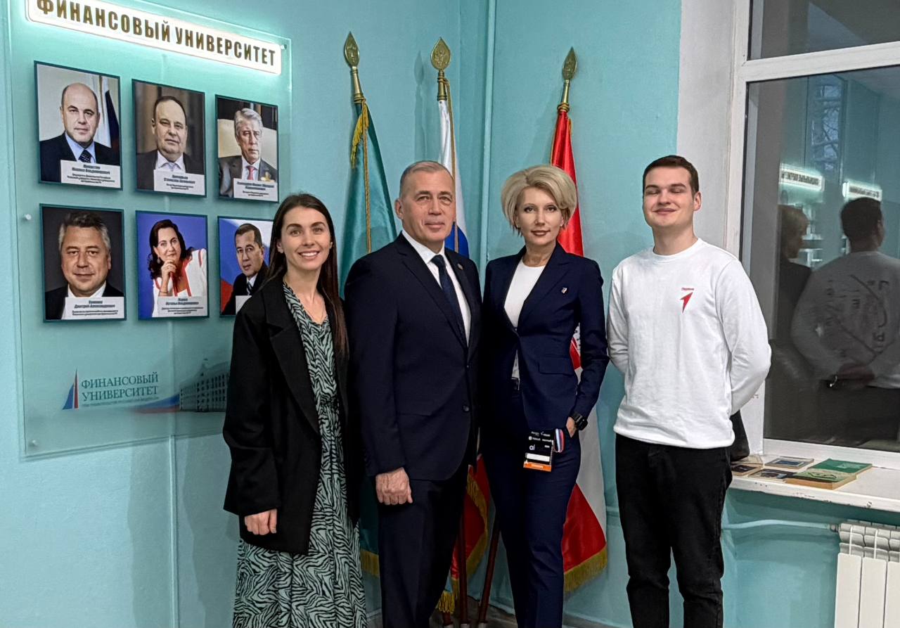 ВСТРЕЧА С ЭКСПЕРТОМ ЦИФРОВОЙ ЭКОНОМИКИ В РАМКАХ ПРОЕКТА «КОД БУДУЩЕГО»