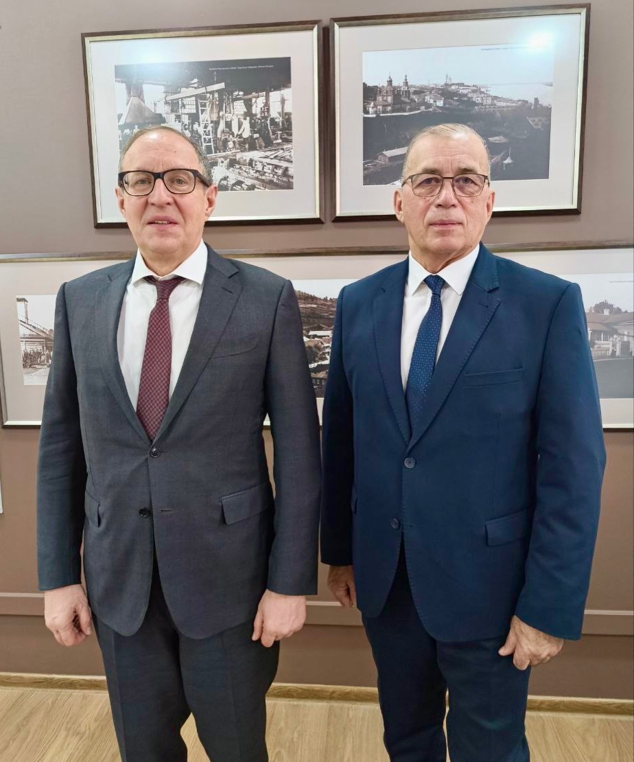 ВСТРЕЧА ПО ВОПРОСАМ РАЗВИТИЯ ПЕРМСКОГО КАМПУСА ФИНАНСОВОГО УНИВЕРСИТЕТА